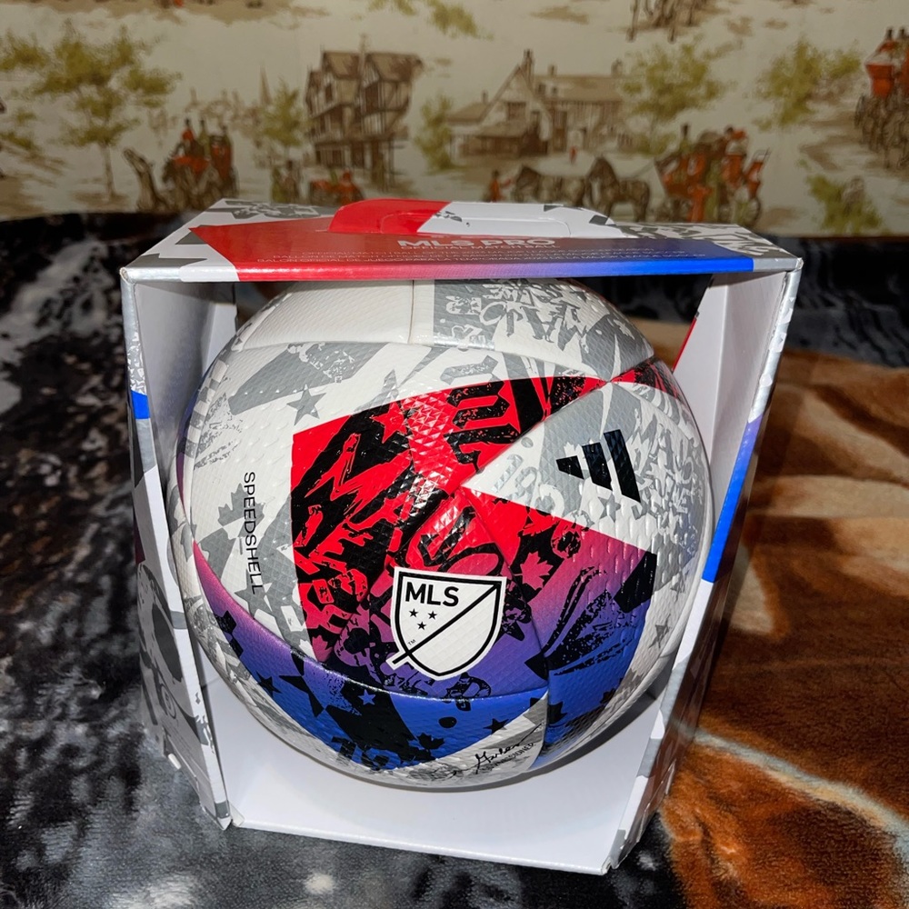 ADIDAS MLS SOCCER Ball Size 5 - HT9026 New With Defects